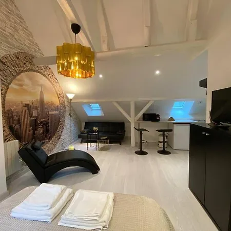 Apartman Esprit New York ........ Au Coeur De